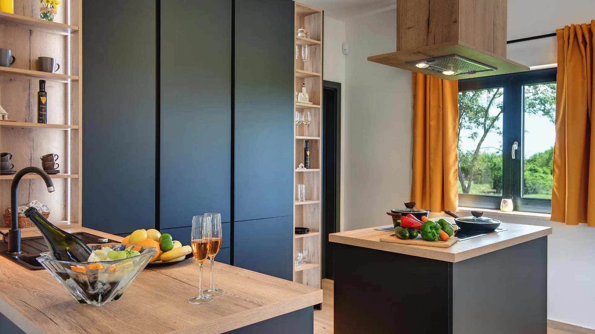 Villa Radola Residence Only 3 Km From Beach For 6 People With Private Pool & Large Garden Hrboki