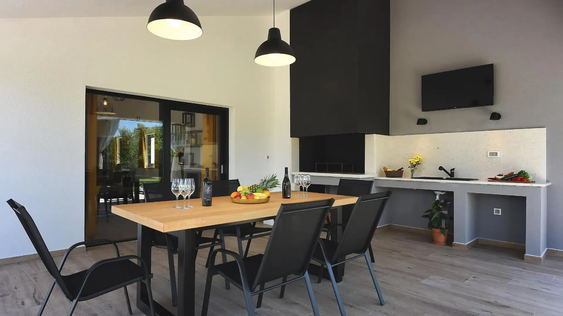 Villa Radola Residence Only 3 Km From Beach For 6 People With Private Pool & Large Garden Hrboki Croatia