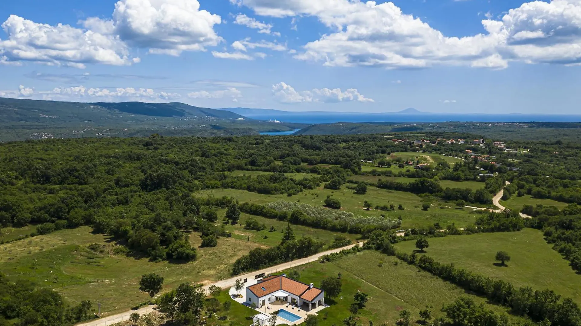 Villa Radola Residence Only 3 Km From Beach For 6 People With Private Pool & Large Garden Hrboki